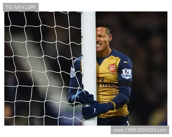 斯基拉：特奥铁心拒新月！多方力劝无果，转会陷僵局